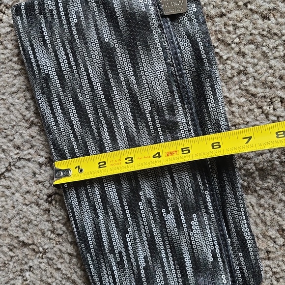 NWOT BCBGeneration clutch purse - Picture 10 of 11